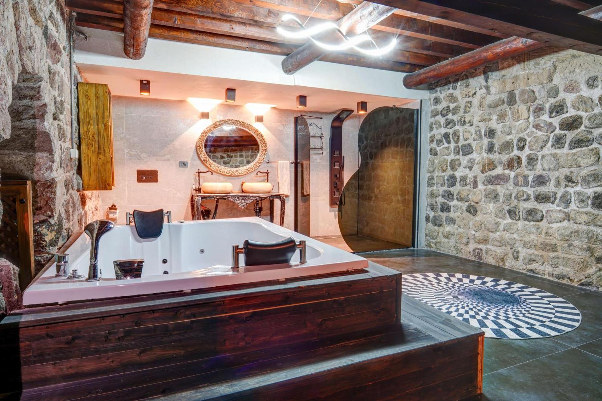 Kerem Ile Asli Butik Hotel Kayseri Bagian luar foto
