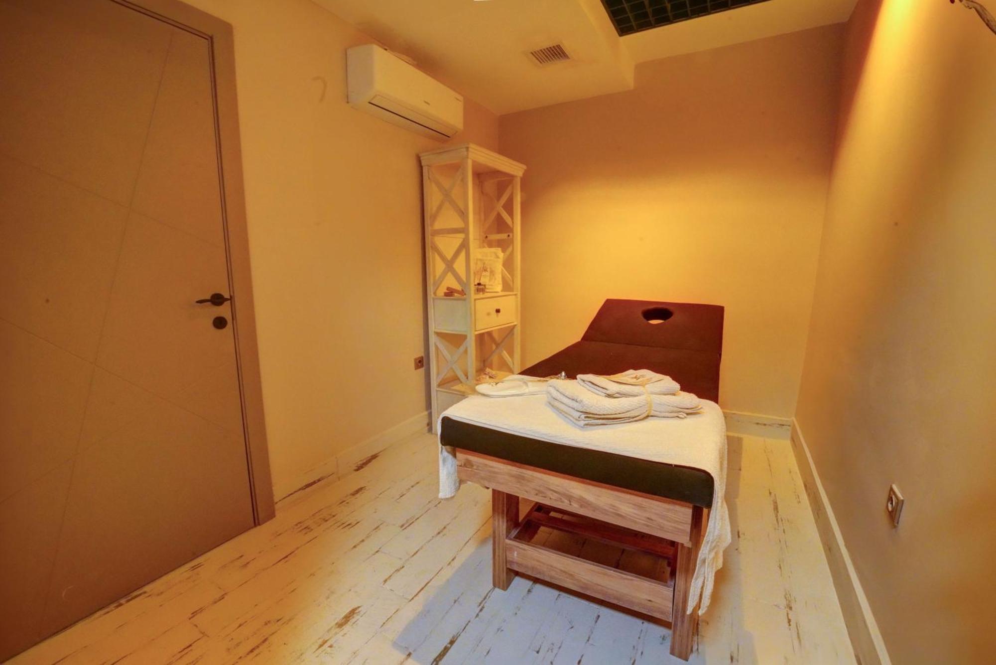 Kerem Ile Asli Butik Hotel Kayseri Bagian luar foto